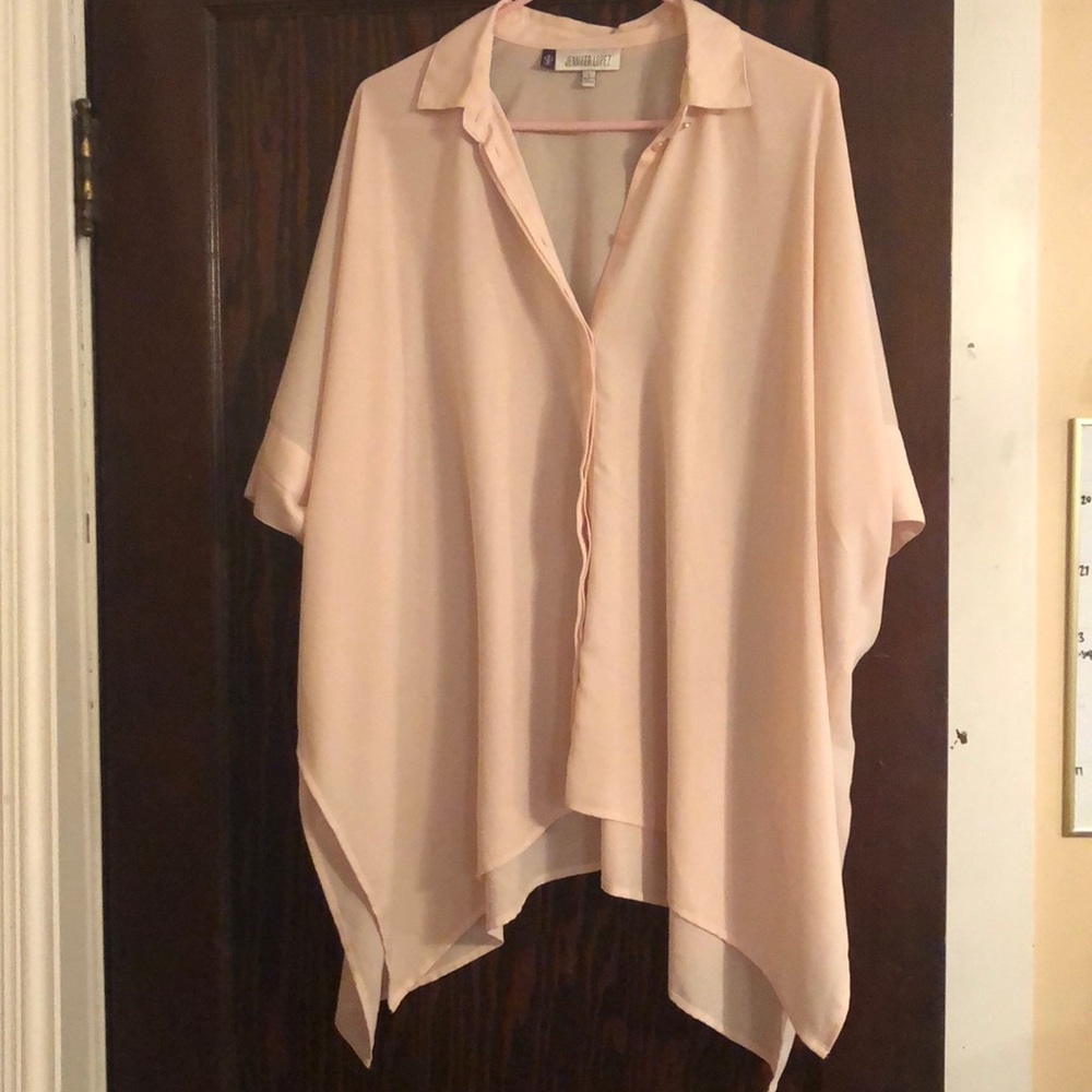 Blush button down